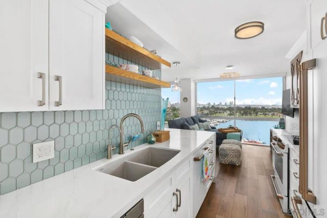 1710 Avenida Del Mundo 1007, Coronado, CA 92118