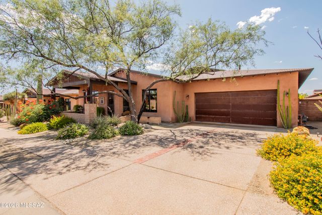 11651 N Adobe Village Place, Marana, AZ 85658