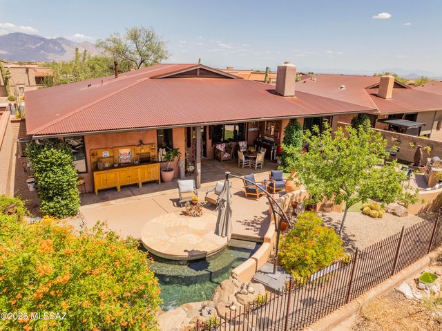11651 N Adobe Village Place, Marana, AZ 85658