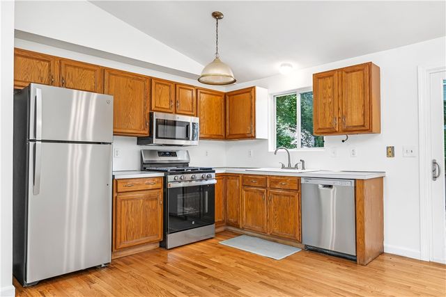 107 Huckleberry Road, North Kingstown, RI 02852