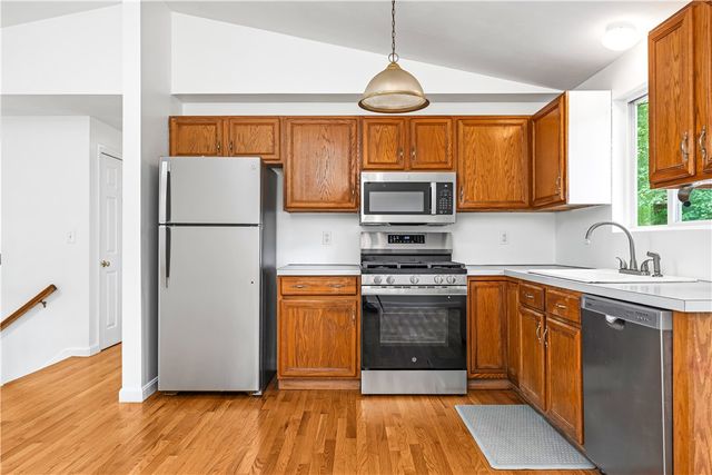 107 Huckleberry Road, North Kingstown, RI 02852