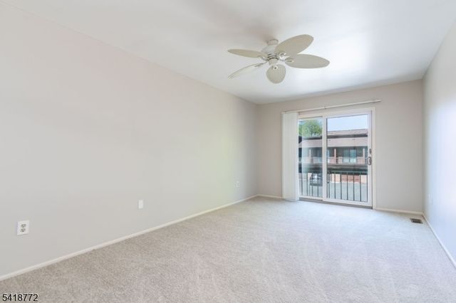 23 Bloomingdale Dr 1C, Hillsborough Twp., NJ 08844