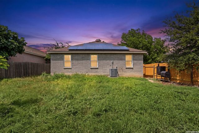 10702 Shaencrossing, San Antonio, TX 78254