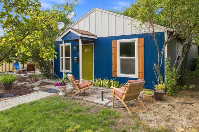 432 E Pine Ave, Meridian, ID 83642