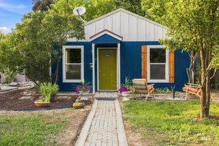 432 E Pine Ave, Meridian, ID 83642