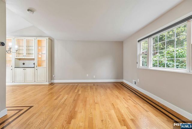 23 Monmouth Avenue, West Milford, NJ 07480
