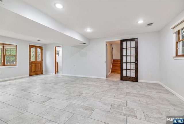 23 Monmouth Avenue, West Milford, NJ 07480