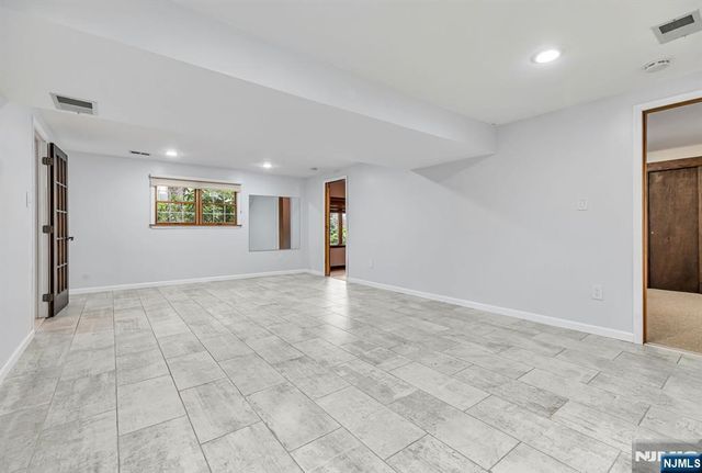 23 Monmouth Avenue, West Milford, NJ 07480