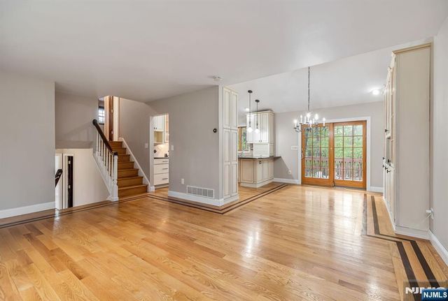 23 Monmouth Avenue, West Milford, NJ 07480