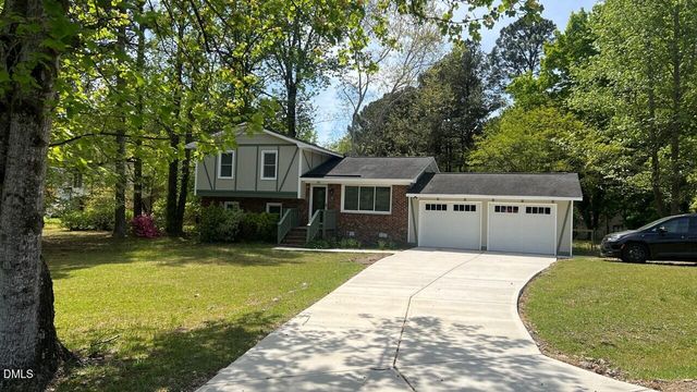 311 N Gaylee Lake Drive, Wendell, NC 27591