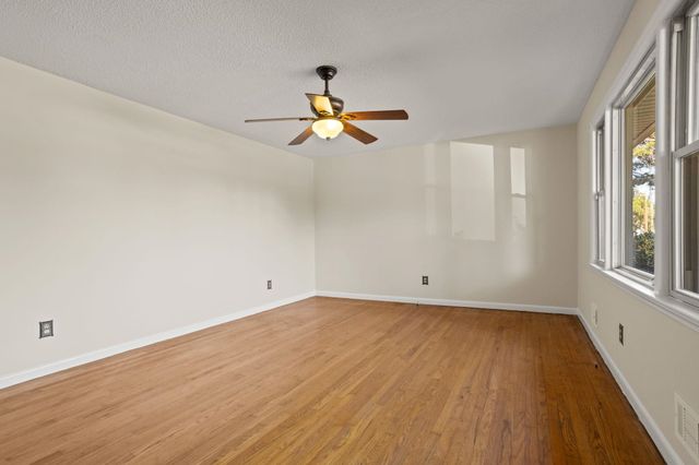 489 Neville Street, Spartanburg, SC 29303