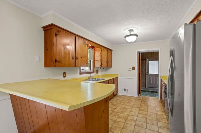 489 Neville Street, Spartanburg, SC 29303