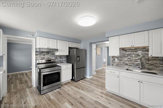 3666 Capitol Avenue, Warren, MI 48091