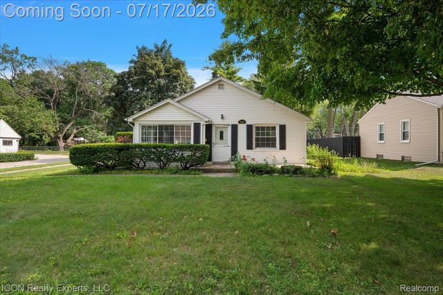 3666 Capitol Avenue, Warren, MI 48091
