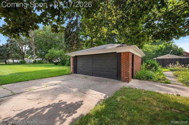 3666 Capitol Avenue, Warren, MI 48091