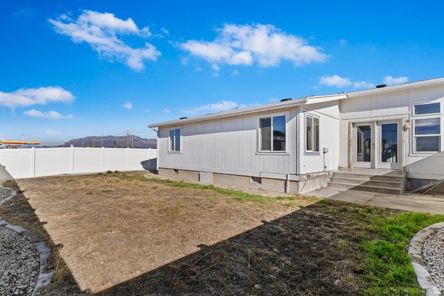 4095 S 3500 W, West Haven, UT 84401