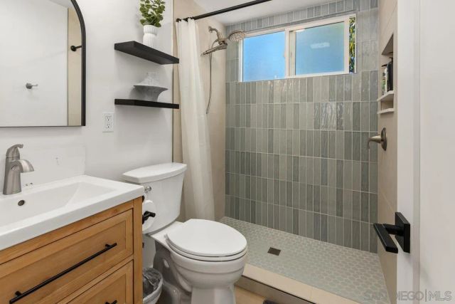 1743 Reed, San Diego, CA 92109