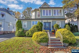 164 Orient Way 2, Rutherford, NJ 07070