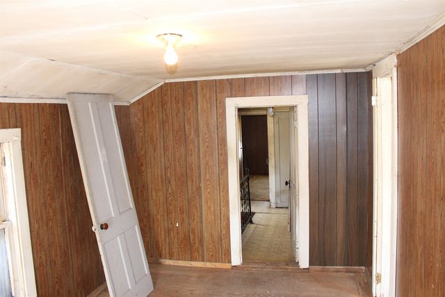 109 Evergreen Drive, Bennington, VT 05201