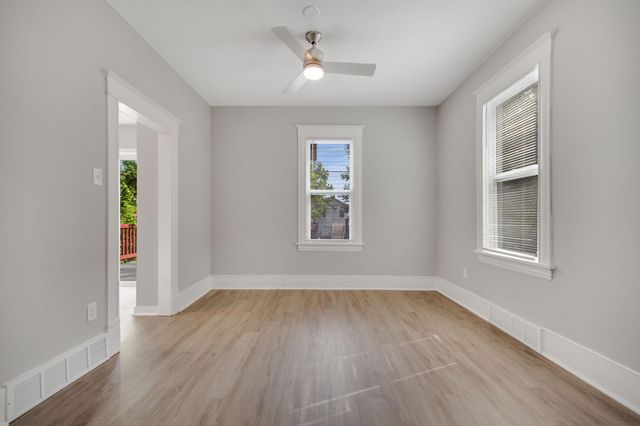 3306 Bryant Avenue N, Minneapolis, MN 55412