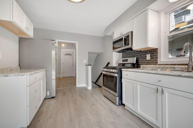 3306 Bryant Avenue N, Minneapolis, MN 55412