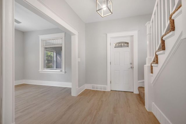 3306 Bryant Avenue N, Minneapolis, MN 55412