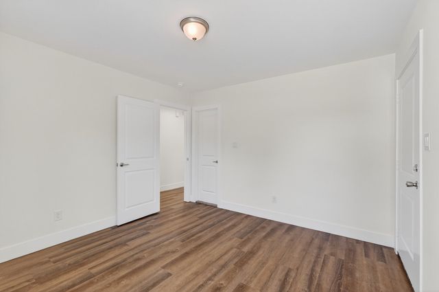 4002 Falls Drive, Dallas, TX 75211