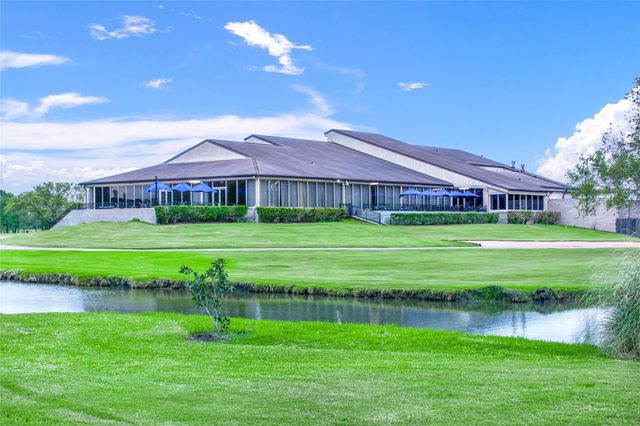 2207 Troon Drive, League City, TX 77573