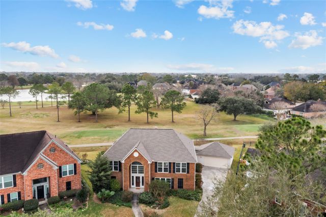 2207 Troon Drive, League City, TX 77573