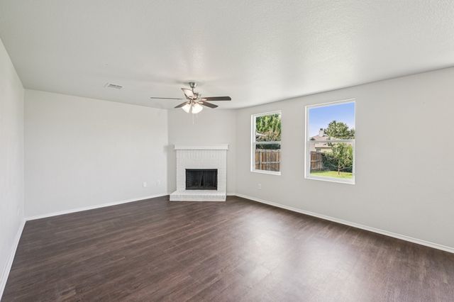 2825 Desert Drive, Denton, TX 76210