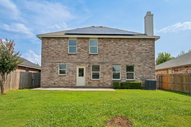 2825 Desert Drive, Denton, TX 76210