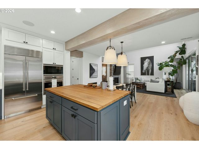 11398 Se CHEERFUL Way, Happy Valley, OR 97086