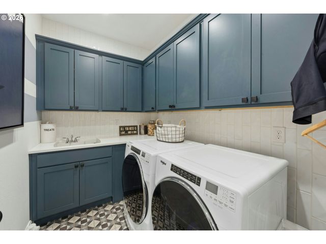 11398 Se CHEERFUL Way, Happy Valley, OR 97086