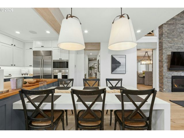 11398 Se CHEERFUL Way, Happy Valley, OR 97086