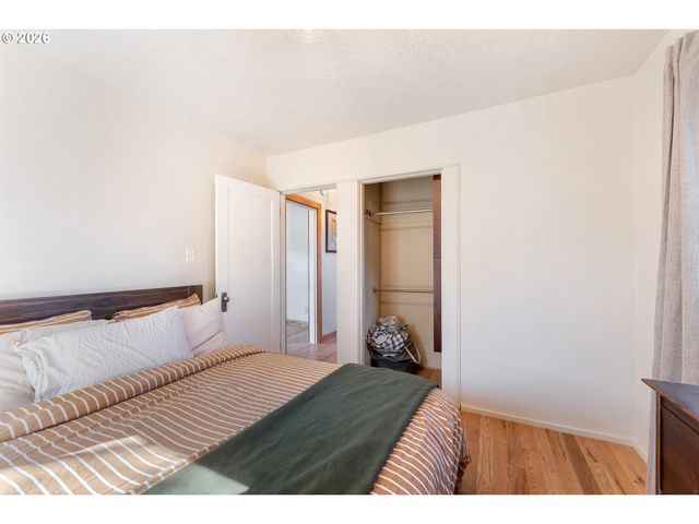 7834 N WABASH Ave, Portland, OR 97217