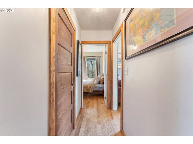 7834 N WABASH Ave, Portland, OR 97217