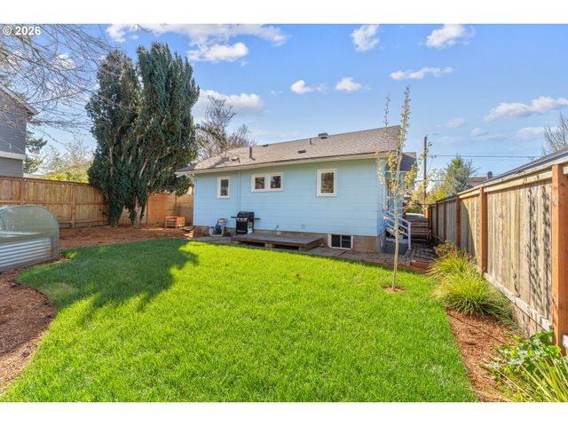 7834 N WABASH Ave, Portland, OR 97217