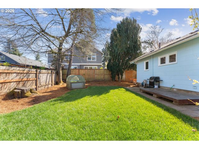 7834 N WABASH Ave, Portland, OR 97217