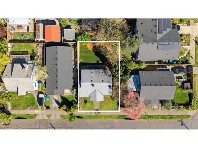 7834 N WABASH Ave, Portland, OR 97217