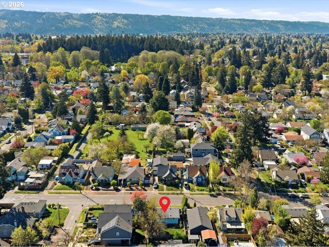 7834 N WABASH Ave, Portland, OR 97217