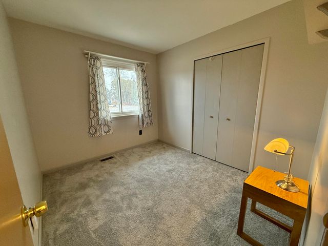 32065 Lakepoint Street, Chesterfield Twp, MI 48047