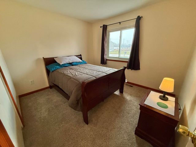 32065 Lakepoint Street, Chesterfield Twp, MI 48047