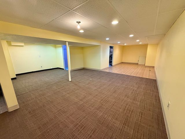 32065 Lakepoint Street, Chesterfield Twp, MI 48047