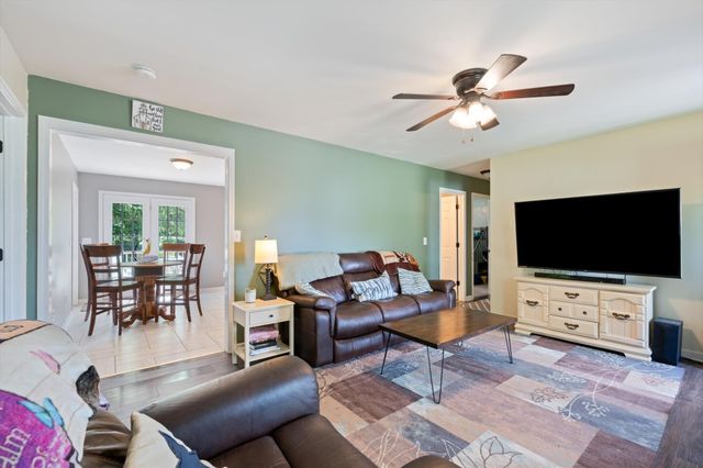 132 Ben Dr, Springfield, TN 37172