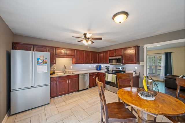 132 Ben Dr, Springfield, TN 37172