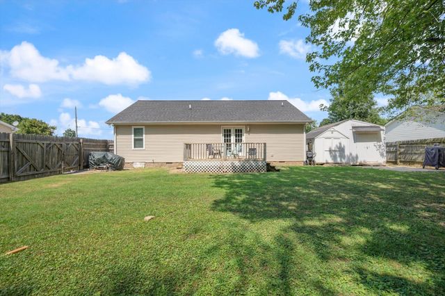 132 Ben Dr, Springfield, TN 37172