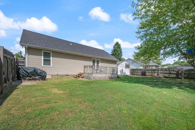 132 Ben Dr, Springfield, TN 37172