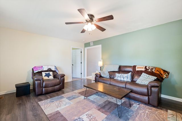 132 Ben Dr, Springfield, TN 37172