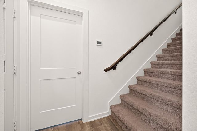 6007 Briarstone Crest Drive, Katy, TX 77493