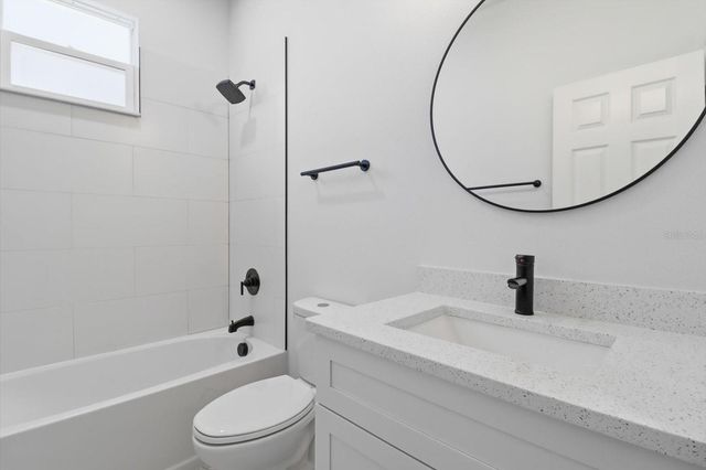 15117 SW 66TH AVENUE ROAD, Ocala, FL 34473